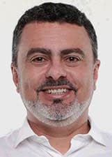 VITOR JUNIOR