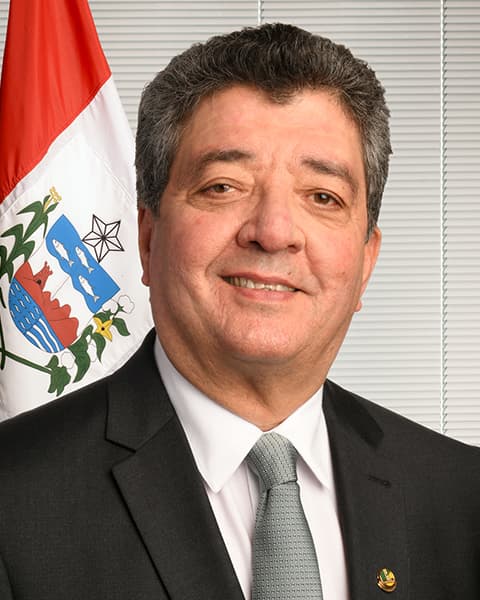 FERNANDO FARIAS